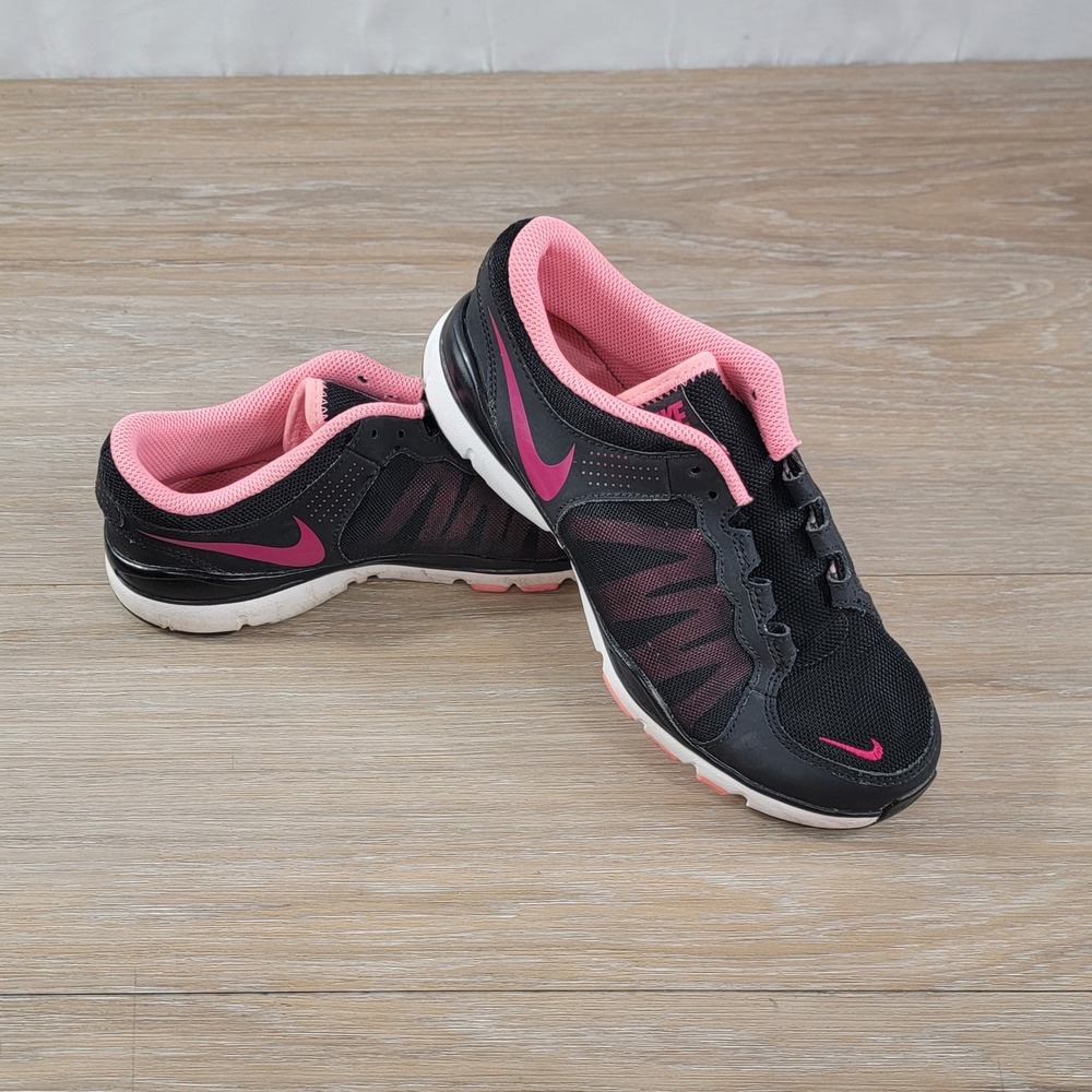 Nike T-Lite XI Womens 7 Black Pink Training Running Shoes 511332-008 No Laces